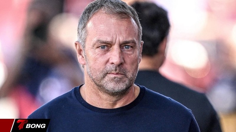 Hansi Flick và bài toán xoay tua đội hình